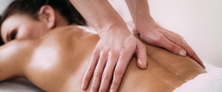 ¿Qué tipo de aceite se usa para dar masajes?