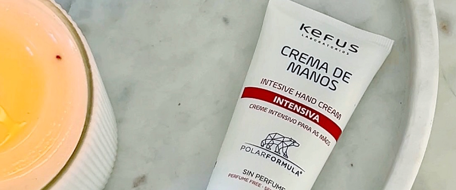 Descubre la Crema de Manos Intensiva Polar Formula "Tu Aliada Contra la Sequedad"